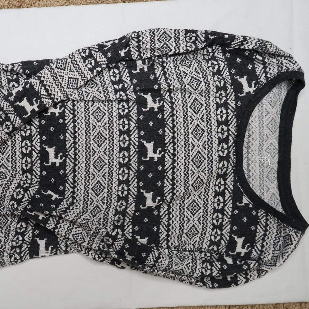 Old Navy Christmas sleep shirt